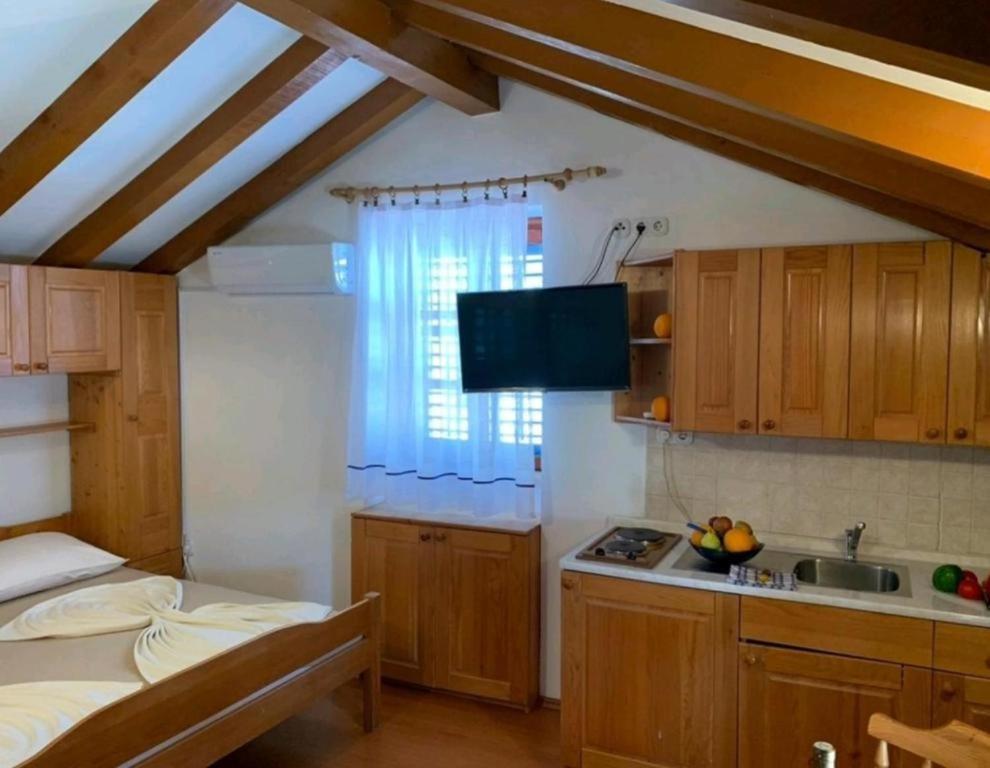 Lovely Studio Apartments Mali Raj Vrsar Dış mekan fotoğraf